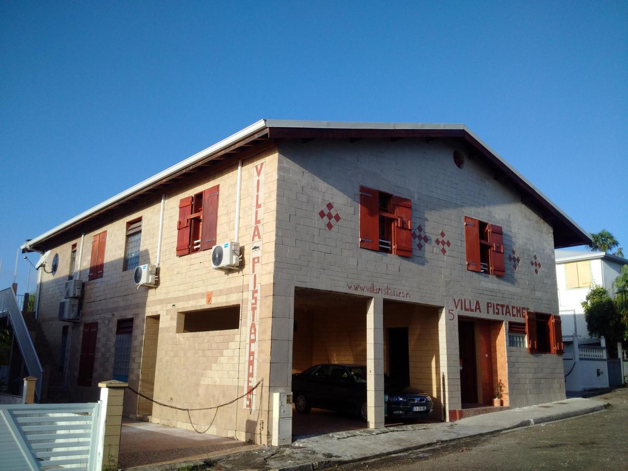 Villa Pistaches Grand-Bourg  ภายนอก รูปภาพ